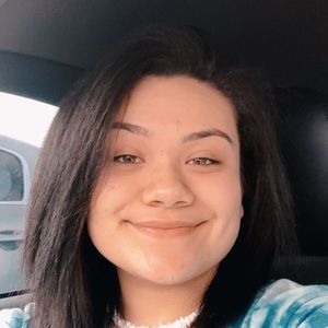 Meet your Posher, Abby